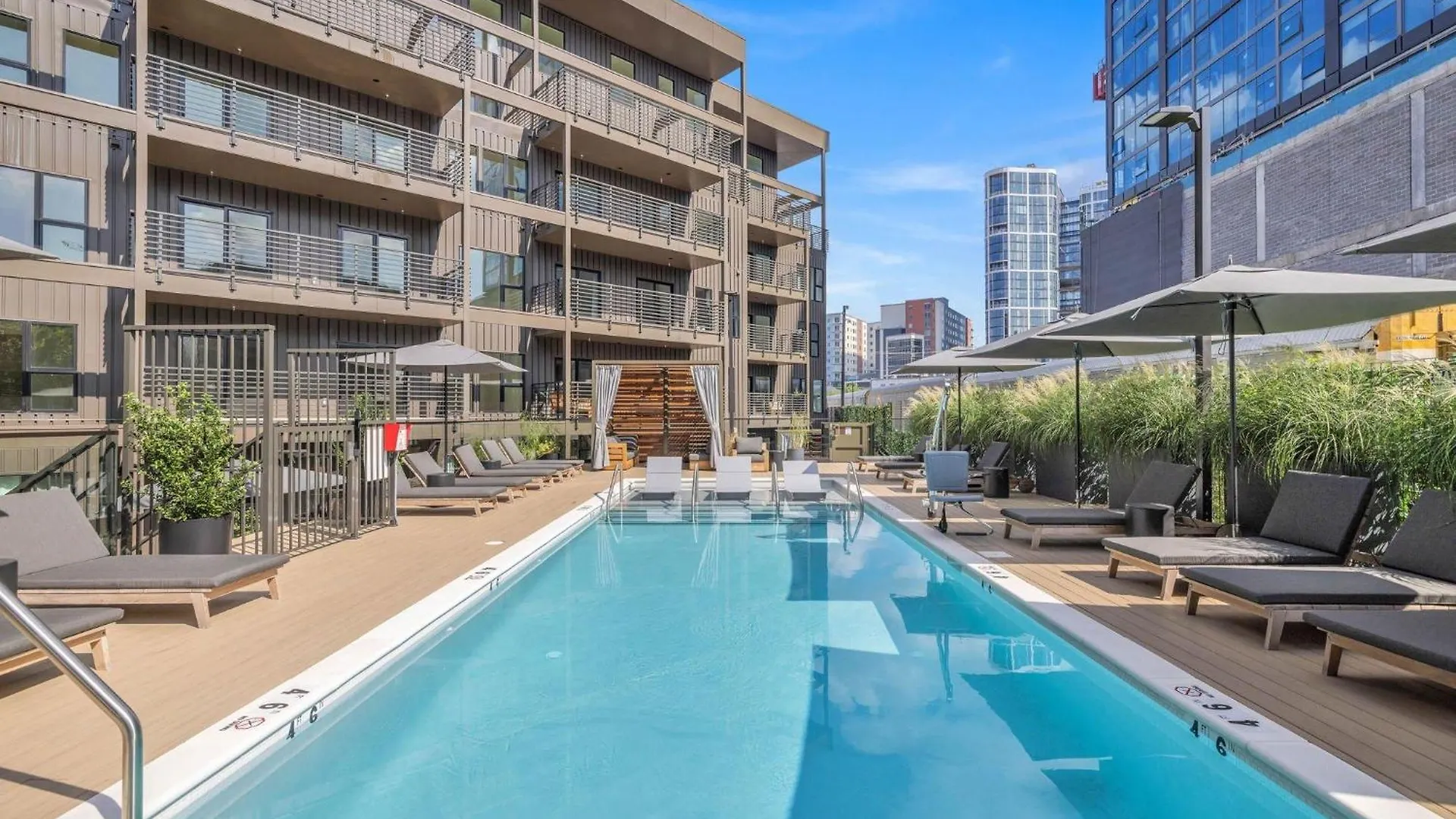 Villa Hyve -Tropical Peach -Walk To Broadway - Pool&Gym! Nashville 0*,