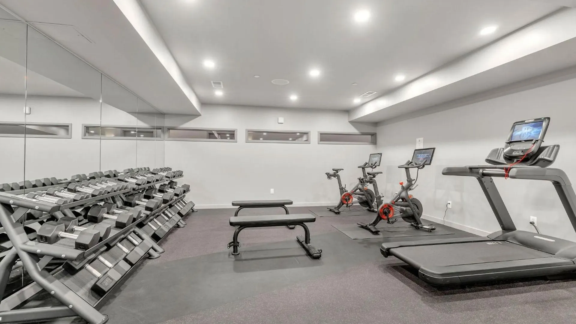 Prázdninový dům Vila Hyve -Tropical Peach -Walk To Broadway - Pool&Gym! Nashville